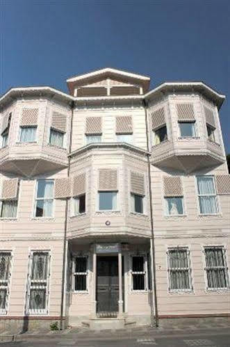 Beylerbeyi Palace Истанбул Екстериор снимка